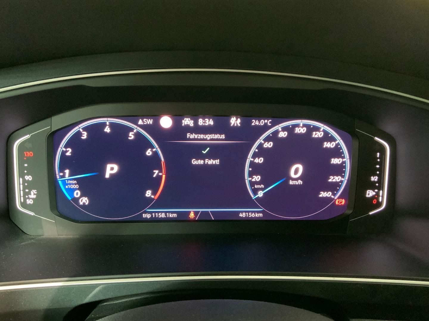 Volkswagen Tiguan R-Line 2.0 TSI DSG 4 Motion - Samsaru's Car Outlet
