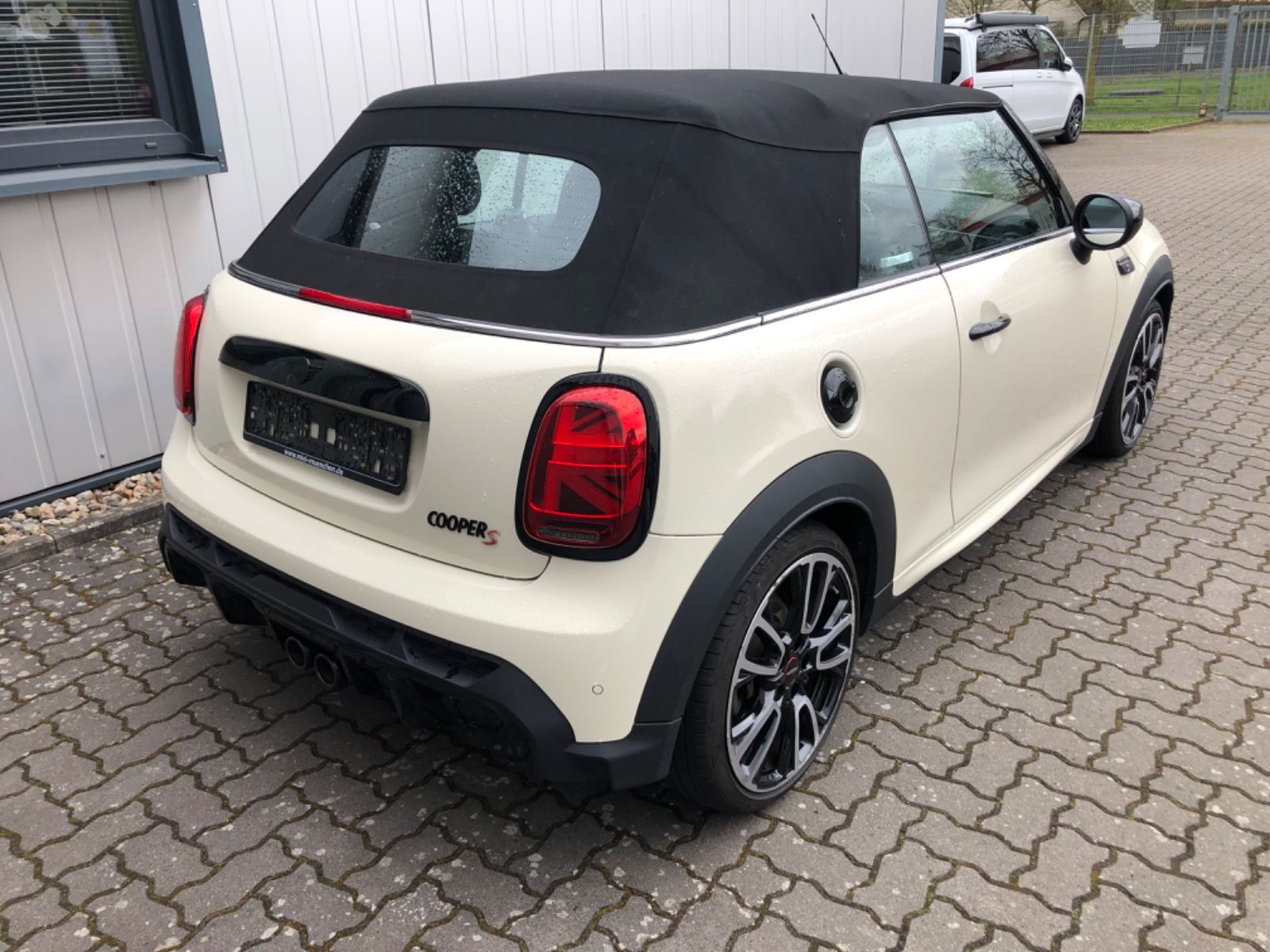 MINI Cabrio Cooper S John Cooper Works - Samsaru's Car Outlet