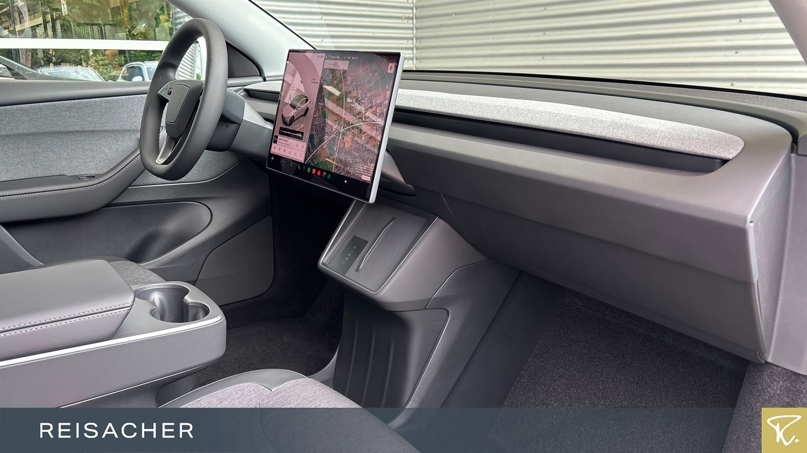 Tesla Model Y RWD