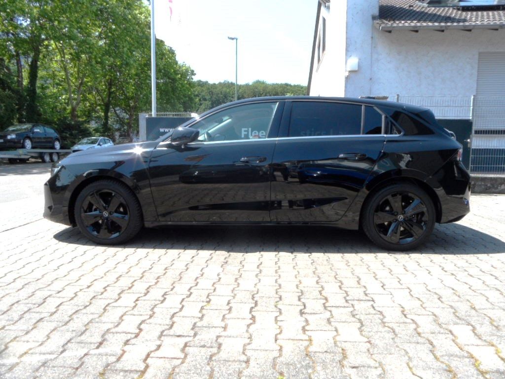 Opel Astra 1.2 Turbo Edition - Samsaru's Car Outlet