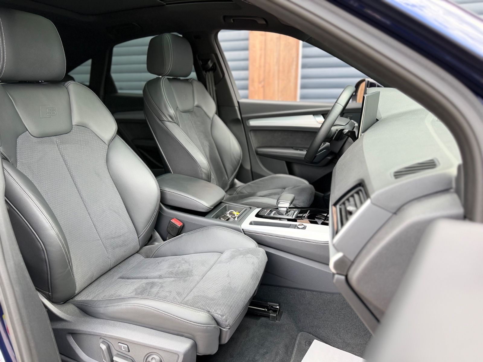Audi Q5 Sportback quattro S-Line/MATRIX/AHK/Pano/Luft