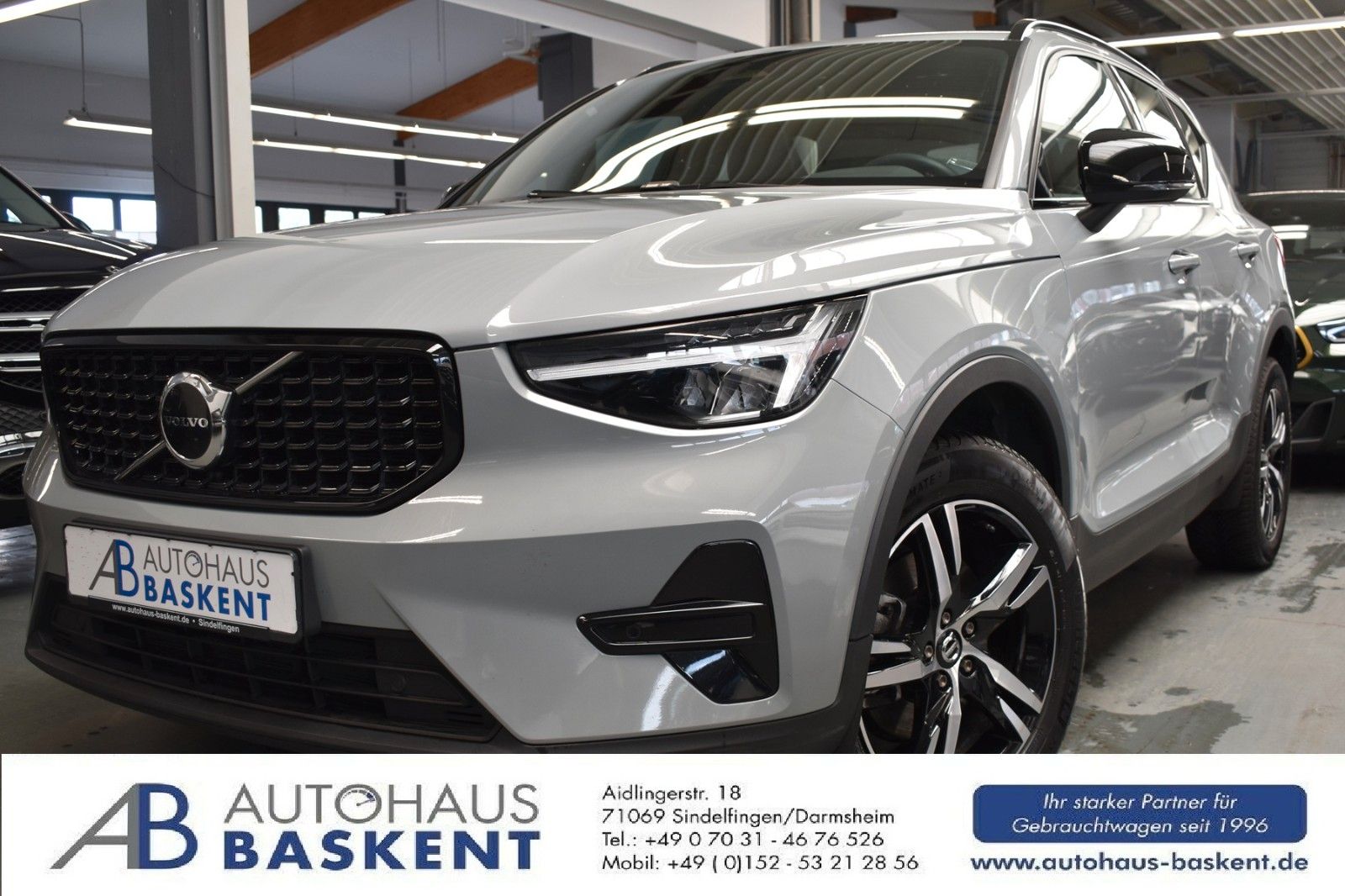 Volvo XC40 Plus Dark *AHK*HARMAN&KARDON*LED*SHZ*LEDER*