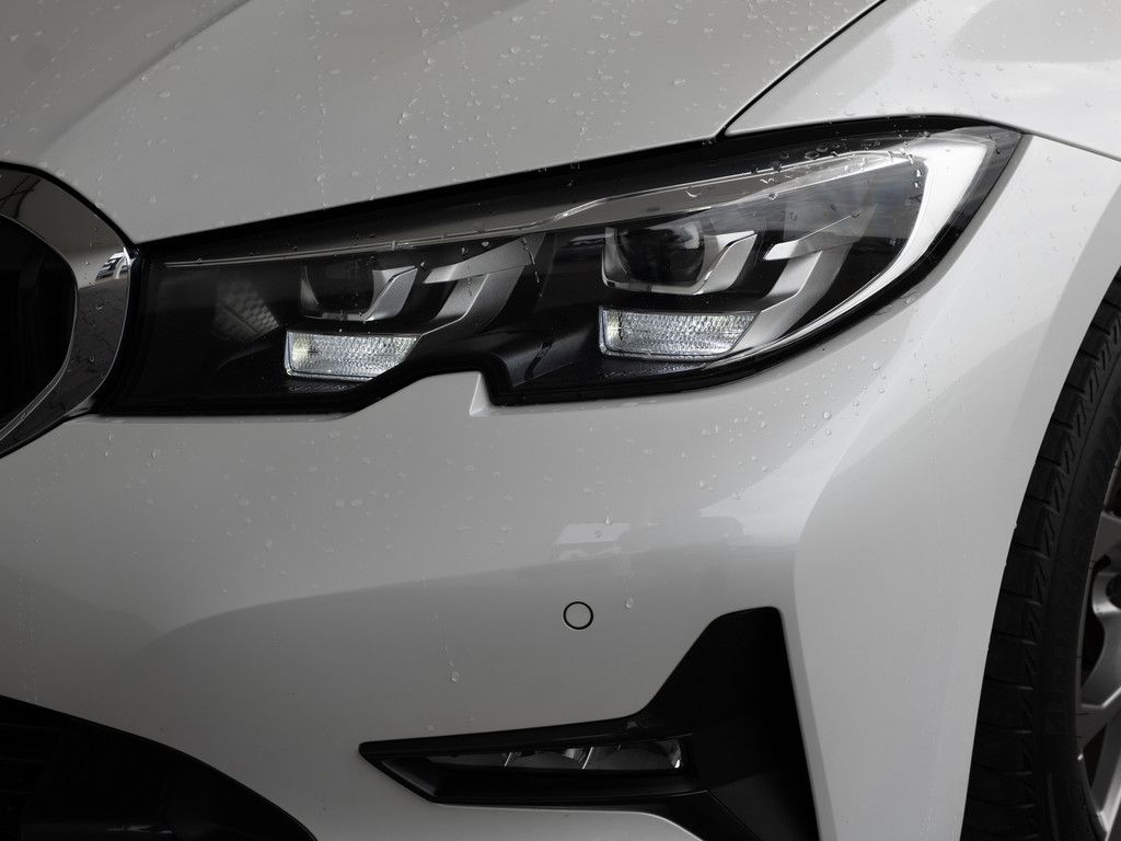 BMW 320e Touring Sport Line - Samsaru's Car Outlet