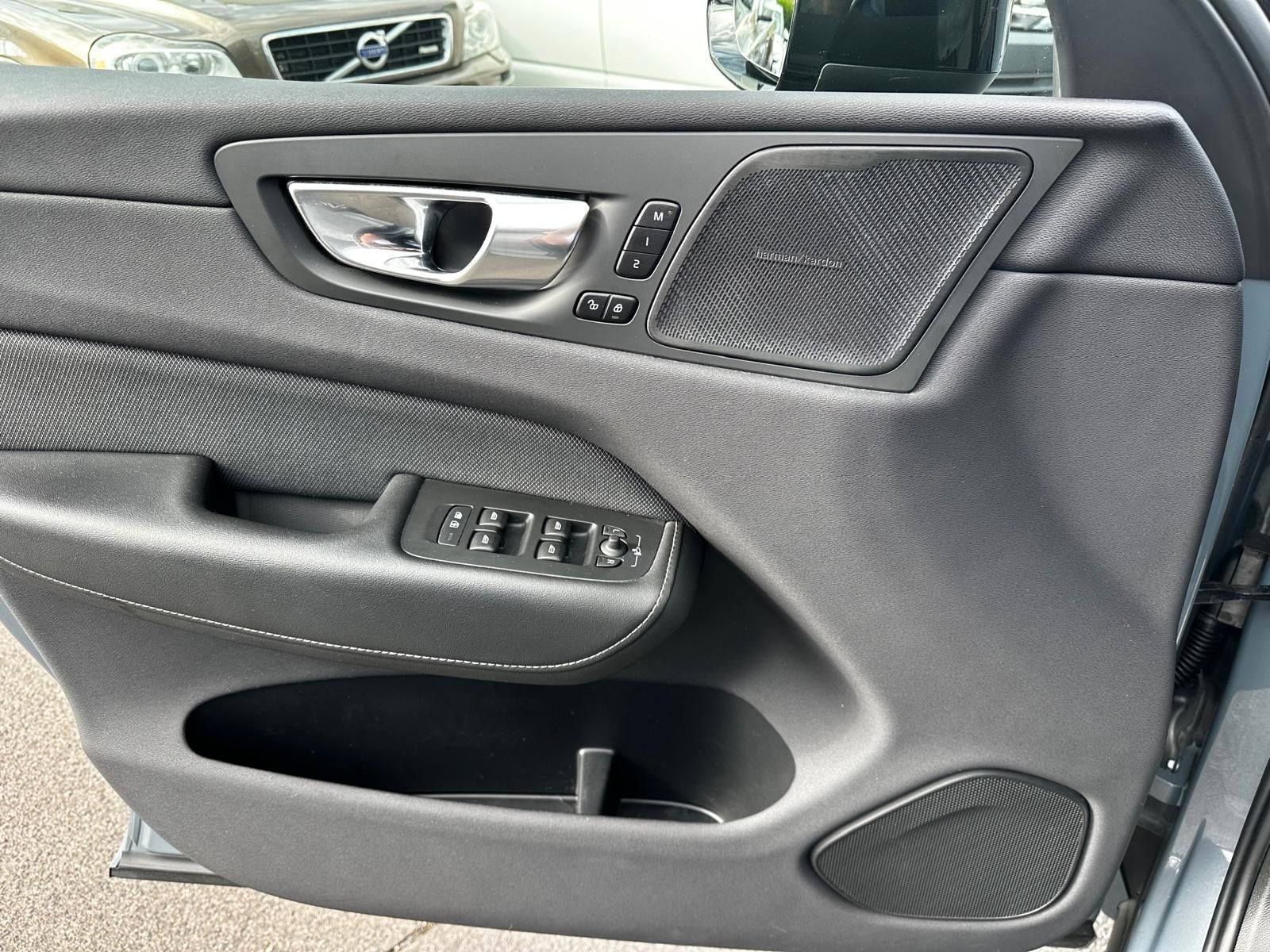 Volvo XC60 T6 AWD L RANG Plugin Plus GooglePANO360°STH