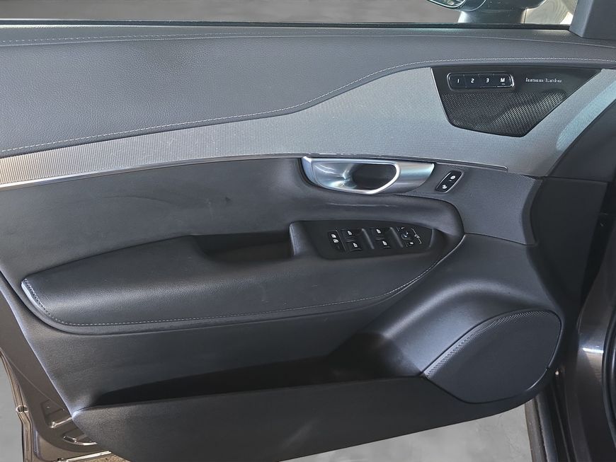 Volvo XC90 T8 AWD Recharge Plus Dark