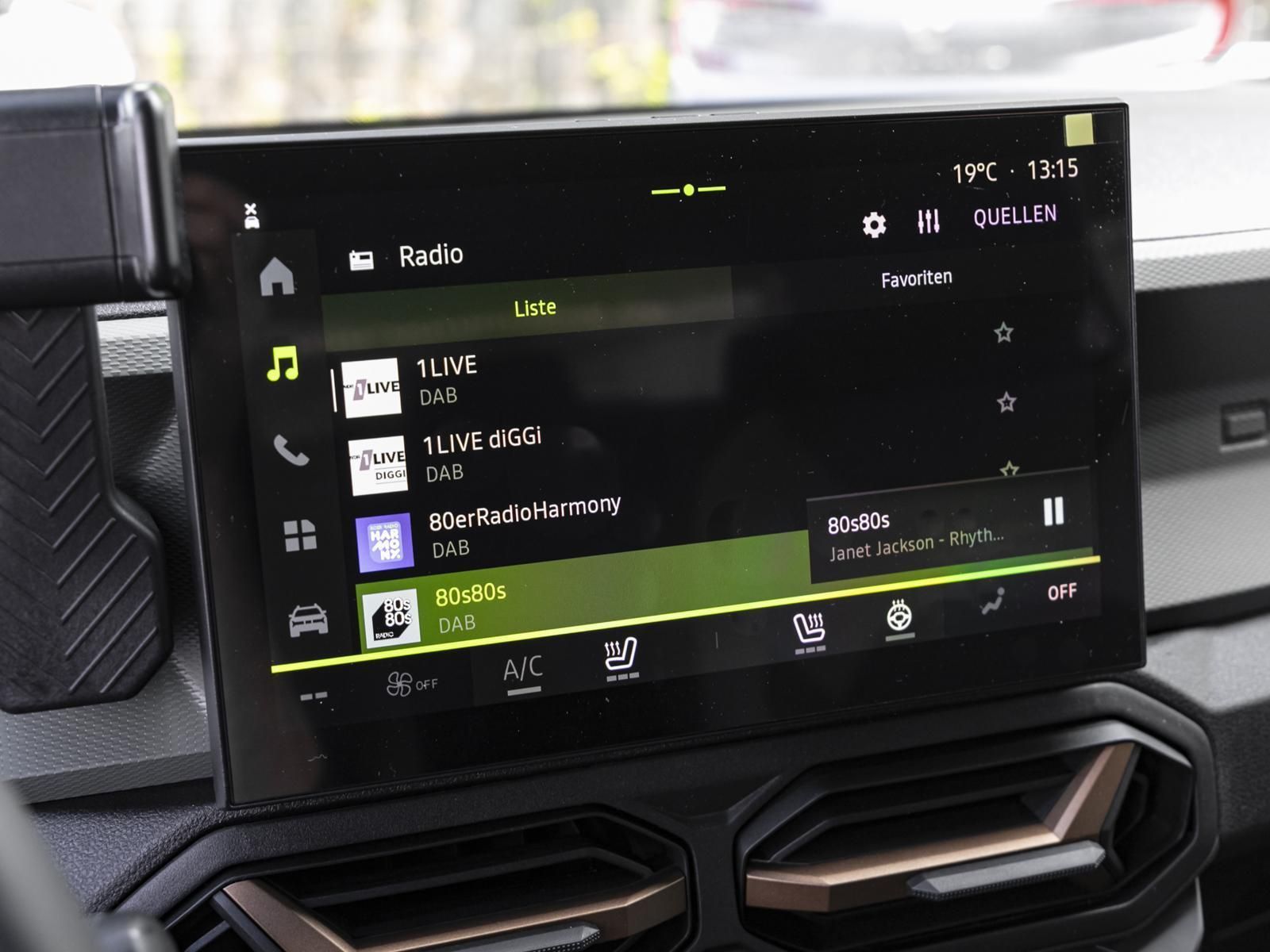 Dacia Duster TCe 130 Mild-Hybrid Extreme - Samsaru's Car Outlet