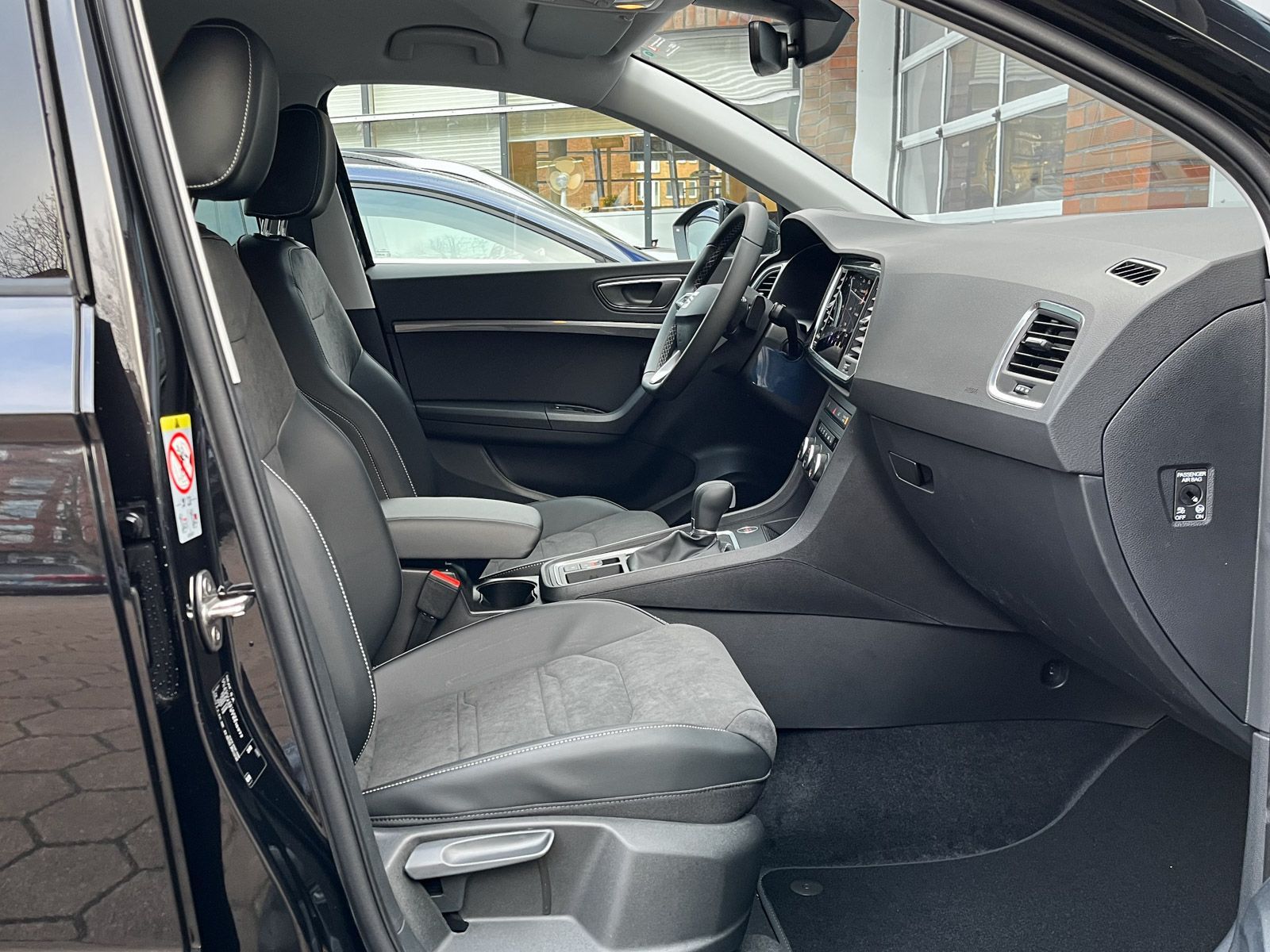 Seat Ateca 2.0 TDI Style DSG AHK Kamera Sitzhzg