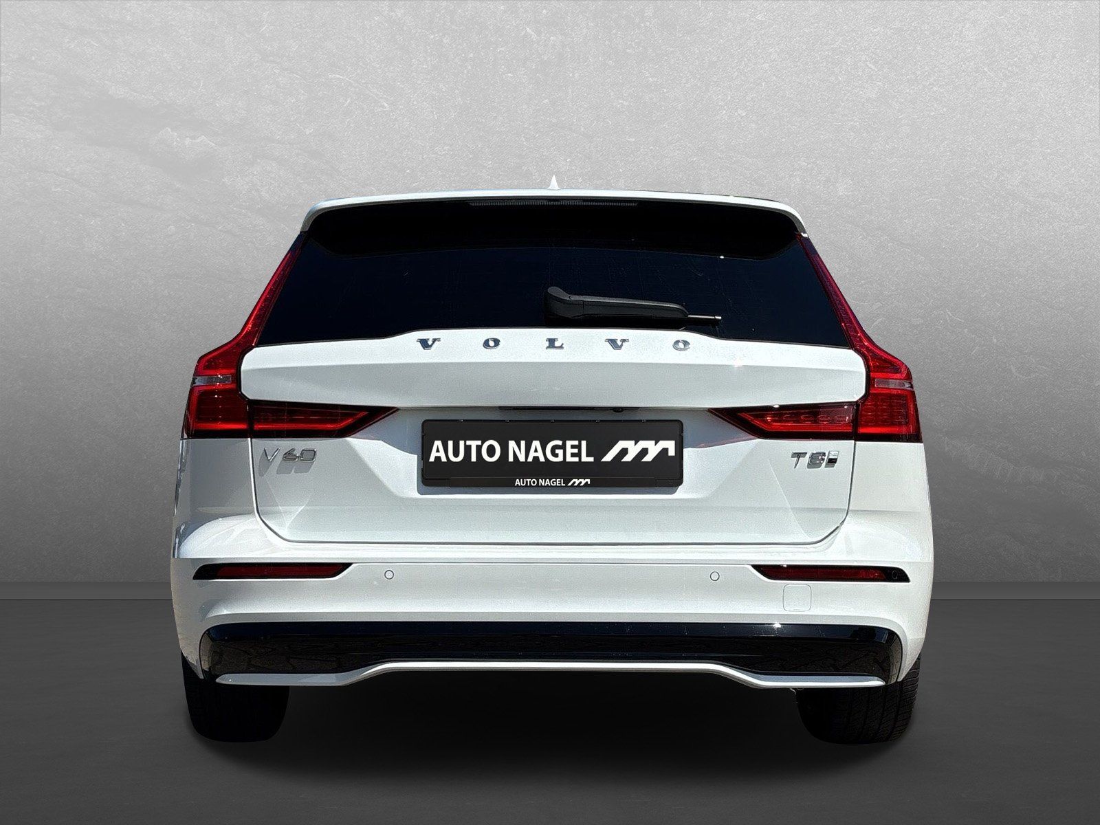 Volvo V60 T8 PHEV AWD Plus Dark *360° PANO BLIS HUD*