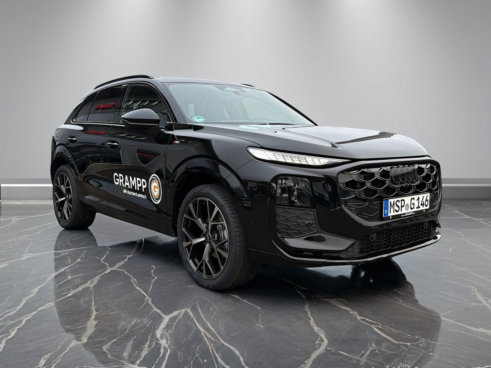 Audi Q3 TFSI KAMERA+TECH PLUS+AHK+ACC+BT+S-LINE+