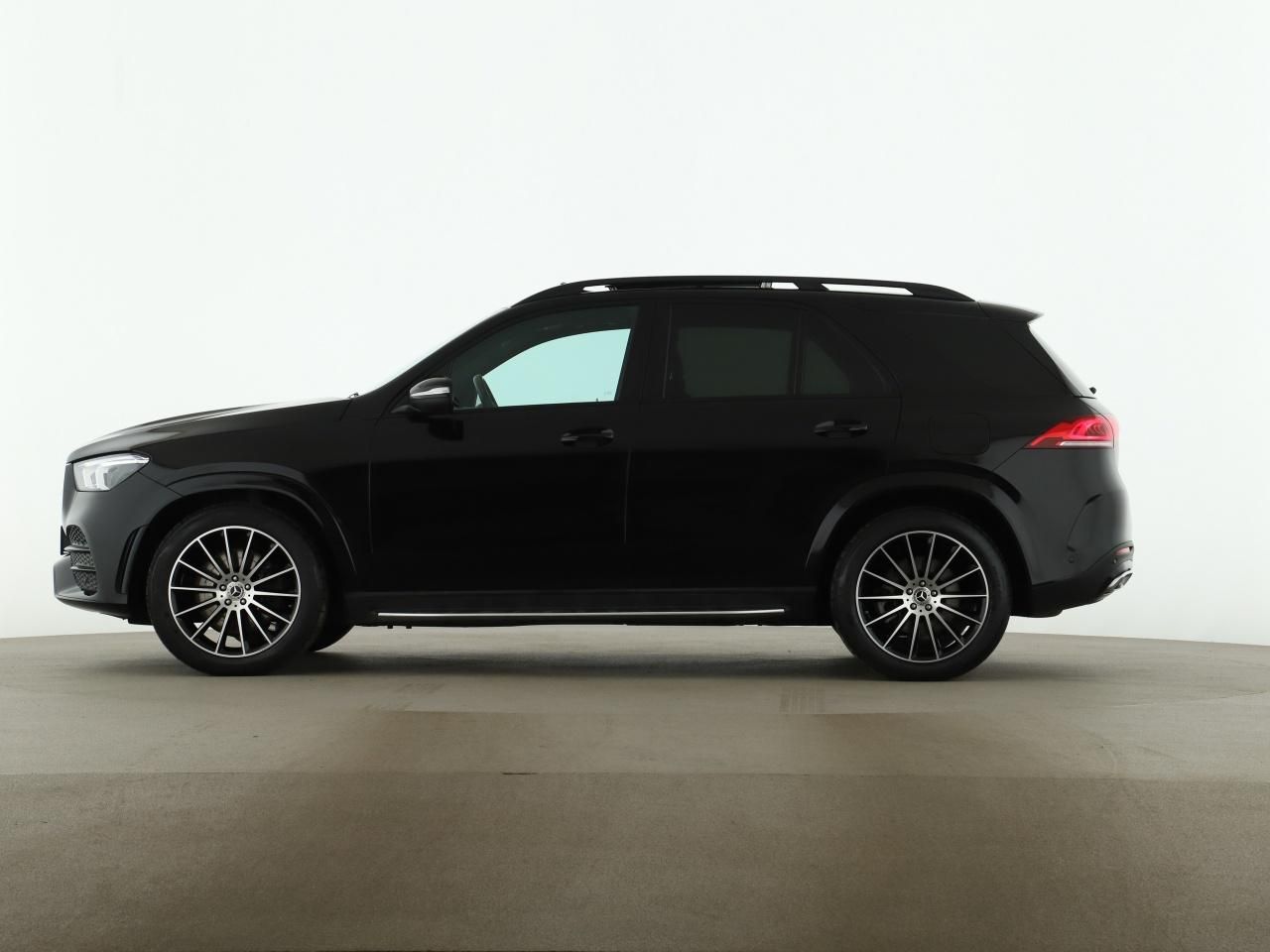 Mercedes-Benz GLE 350 de 4M AMG Night Burmester MBUX Pano LED