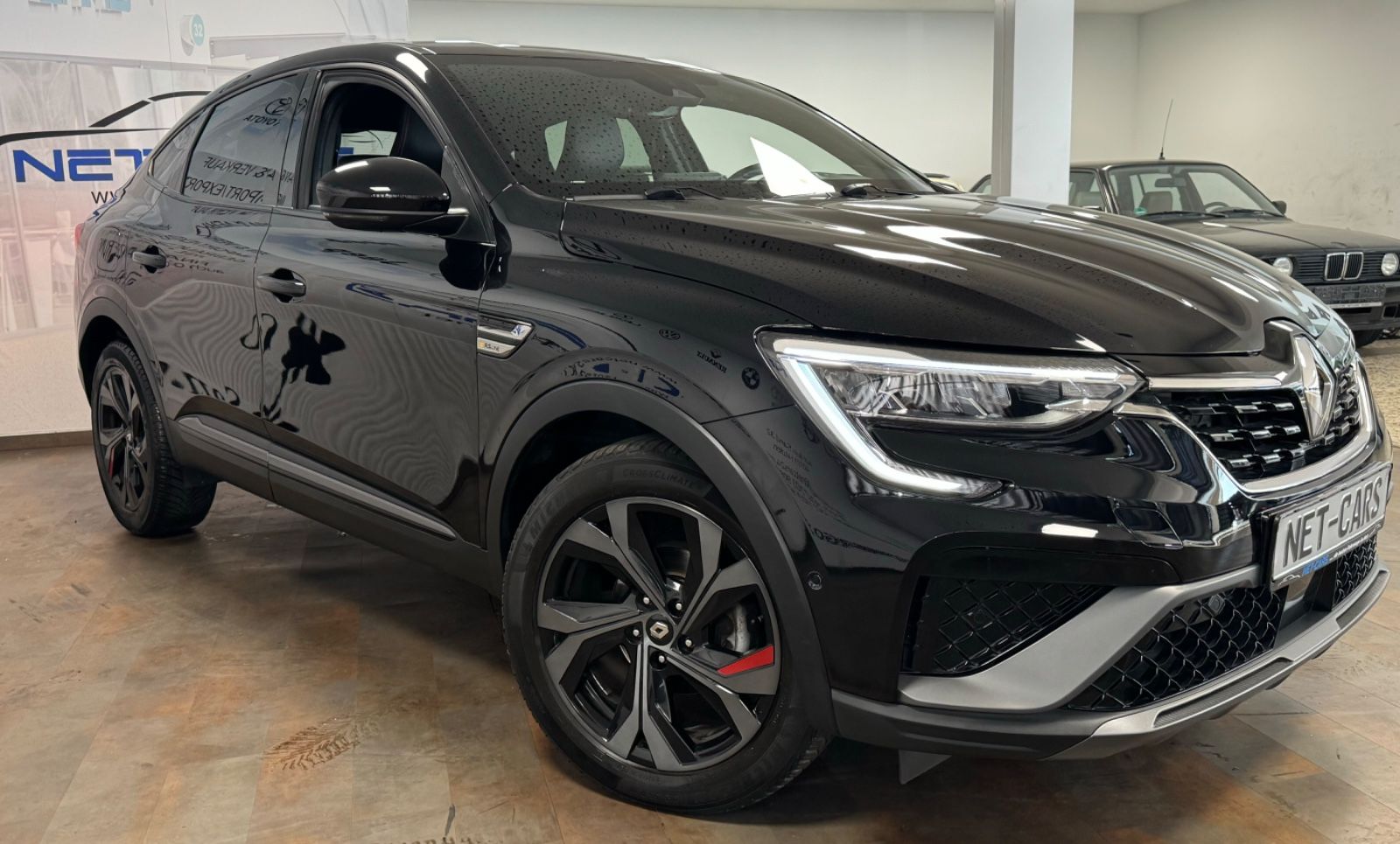 Renault Arkana Mild Hybrid R.S. Line - Samsaru's Car Outlet