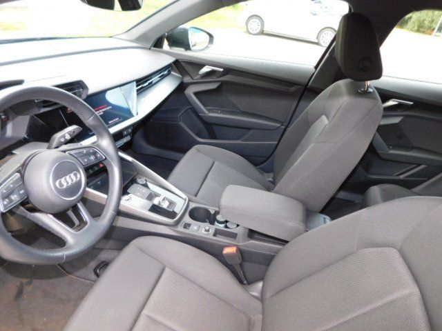 Audi A3 30 TFSI Sportback S tronic advanced