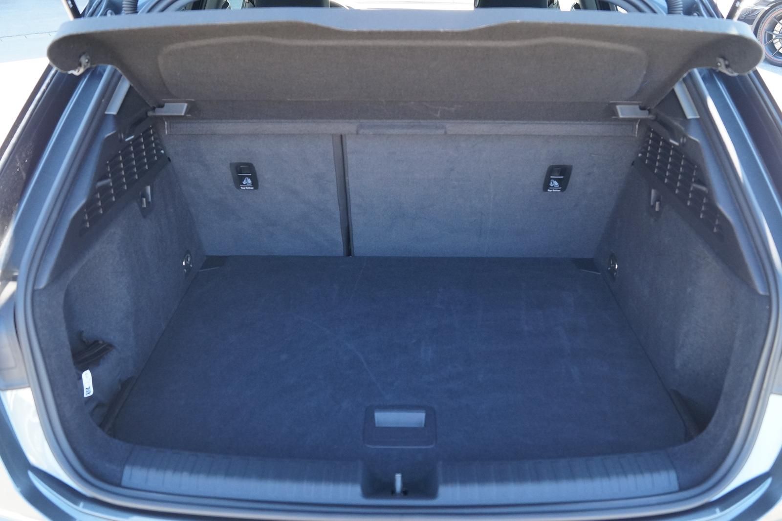 Audi A3 35 TFSI S-Line *Navi, LED, ACC, AppConnect*