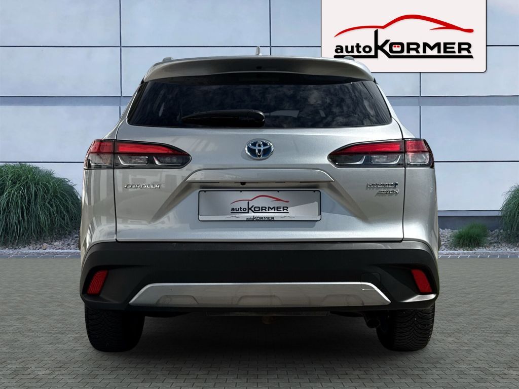 Toyota Corolla Cross 2.0 Hybrid 4x2 Teamplayer sofort