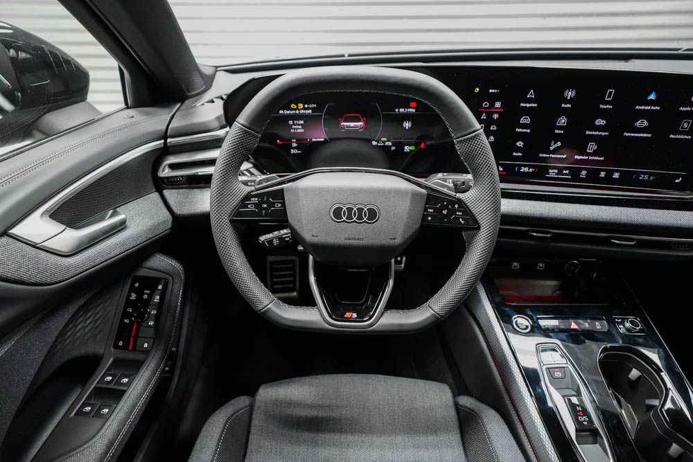 Audi A5 Avant TDI quattro s-tronic S-Line,AHK,B -LAG.