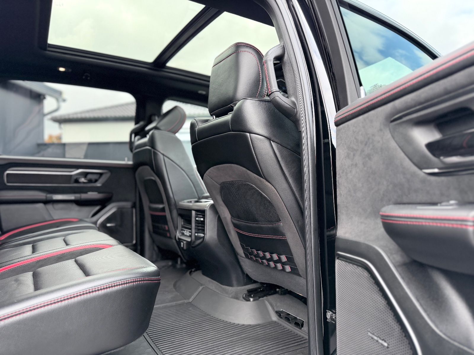 Dodge RAM 1500 TRX 6.2 V8*VOLL*22 Zoll*