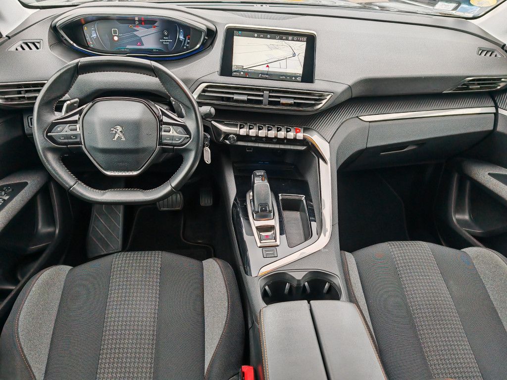 Peugeot 5008 BlueHDI 130 EAT8 - Samsaru's Car Outlet