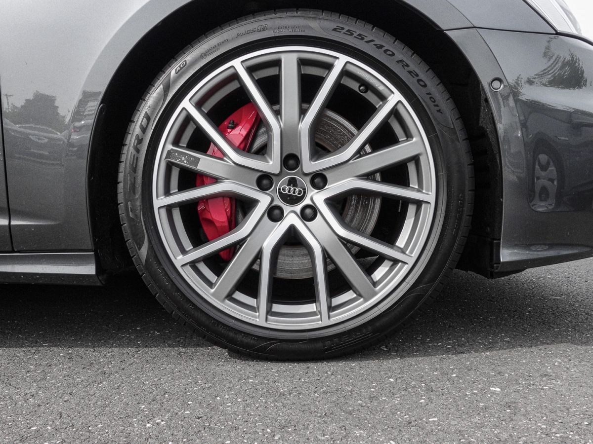 Audi A6 Avant 55 TFSI e quattro - Samsaru's Car Outlet