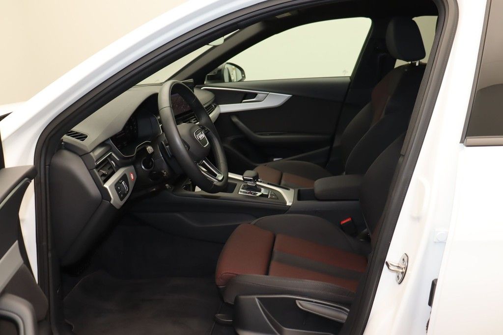 Audi A4 Avant 40 TFSI - Samsaru's Car Outlet