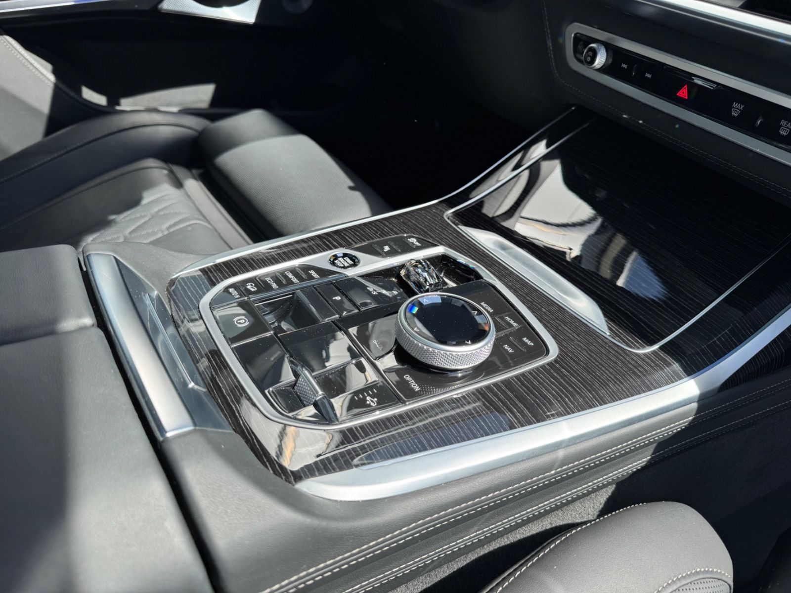 BMW X7 BowersWilk. M-Pac Pro Krystal Executive Drive