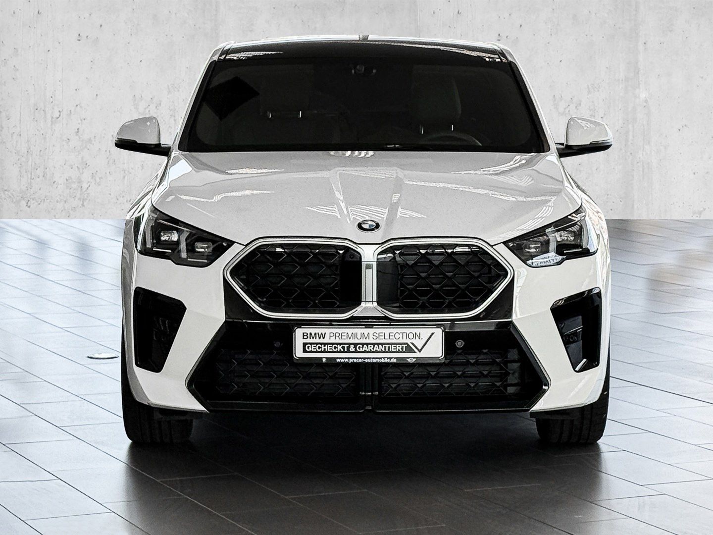BMW X2 xDrive20d M-SPORT + HUD + ACC+ PA+ + DA+ AHK