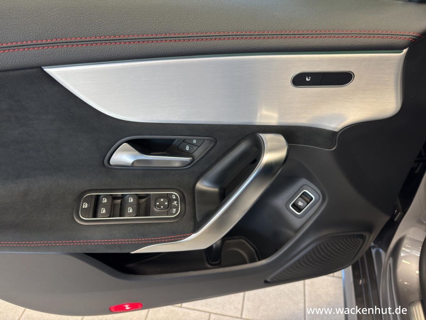 Mercedes-Benz CLA 220 4M EDITION AMG LINE - Samsaru's Car Outlet