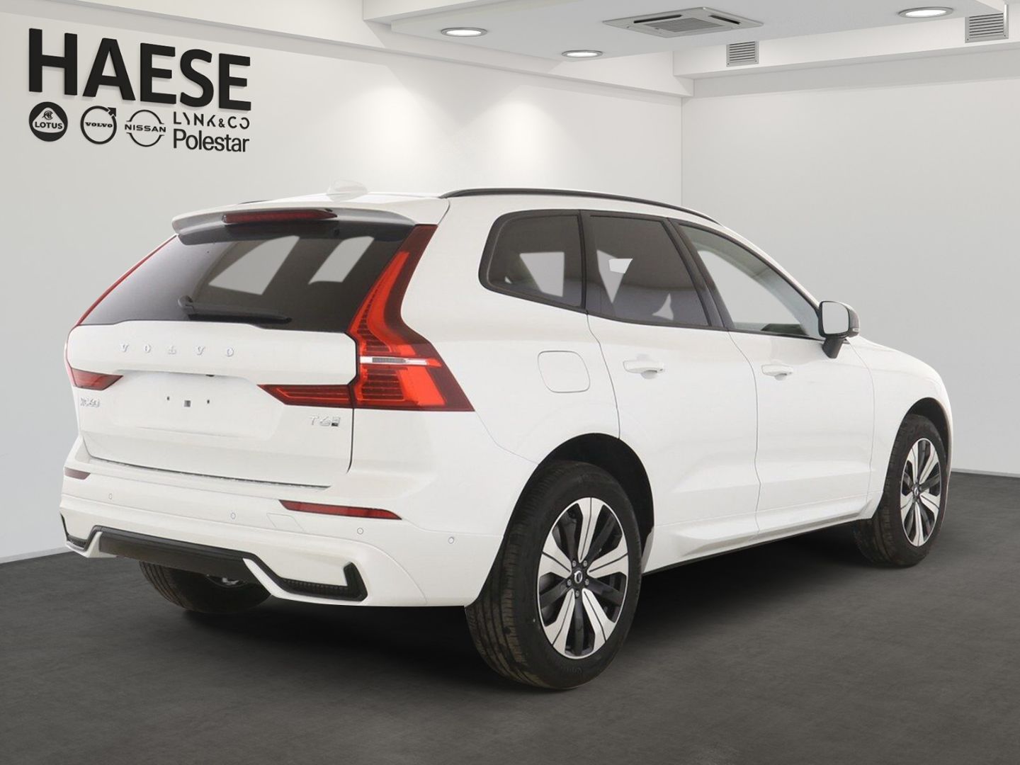 Volvo XC60 T6 Plus Dark Recharge Plug-In Hybrid AWD el