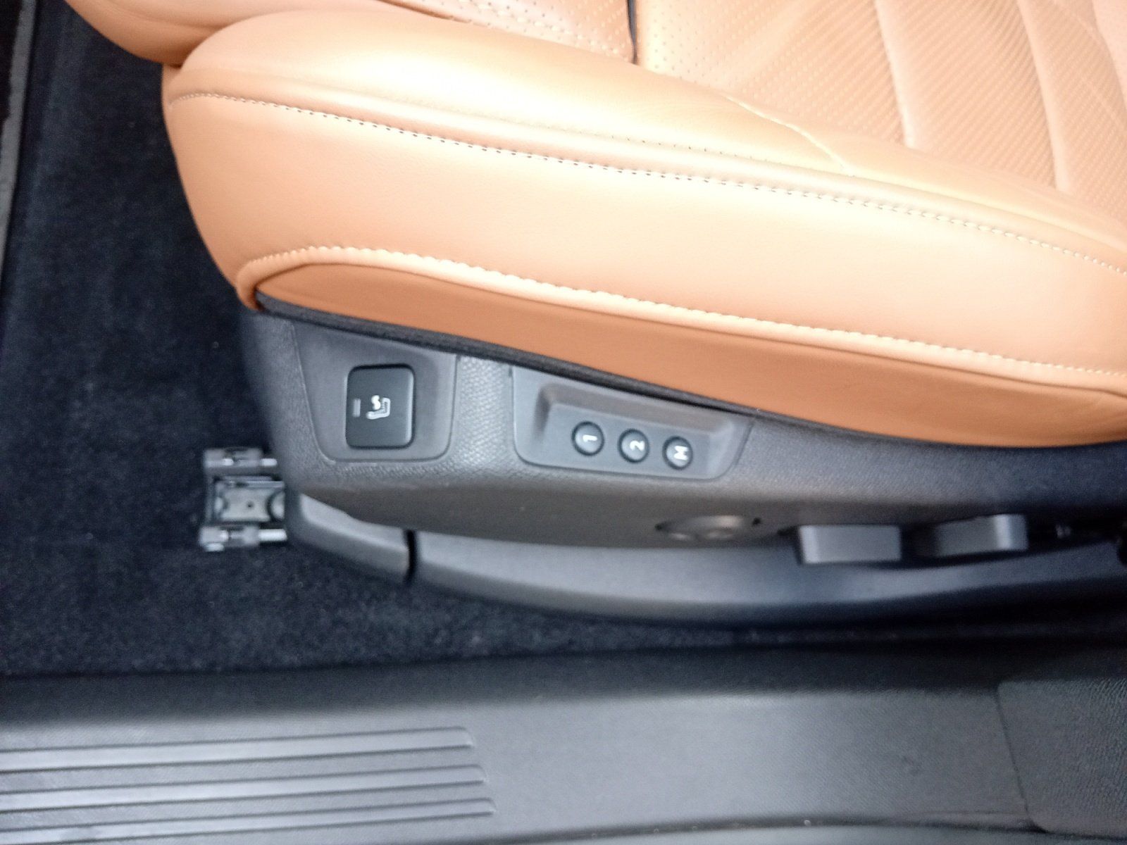 DS Automobiles DS7 Opera 300 LED+Navi+SHZ+Bel.Sitz+Kam.+LM