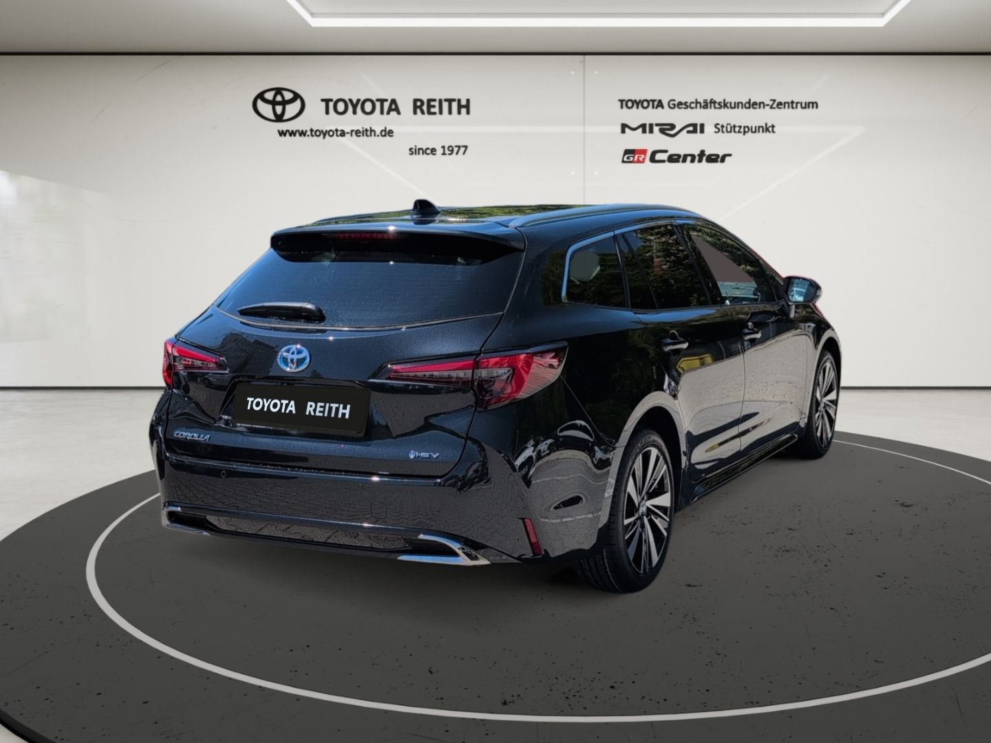 Toyota Corolla Touring Sports Hybrid Teamplayer Navi LE