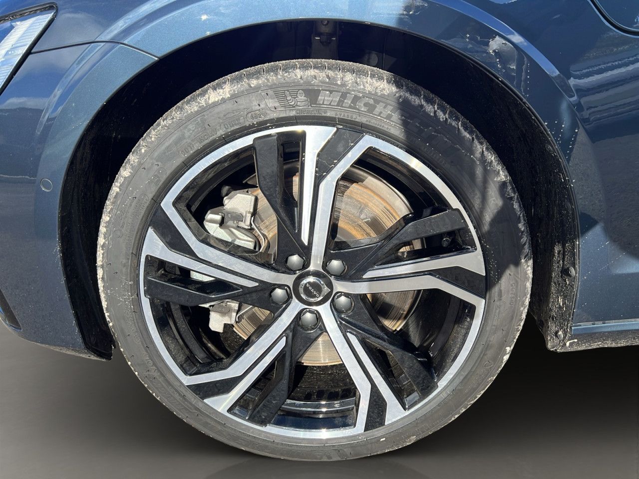 Volvo V60 T6 AWD Ultra DARK AHK BUSINESS 360° 19LM