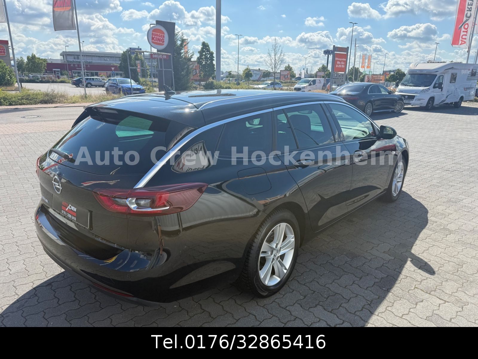 Opel Insignia B Sports Tourer Business - Samsaru's Car Outlet