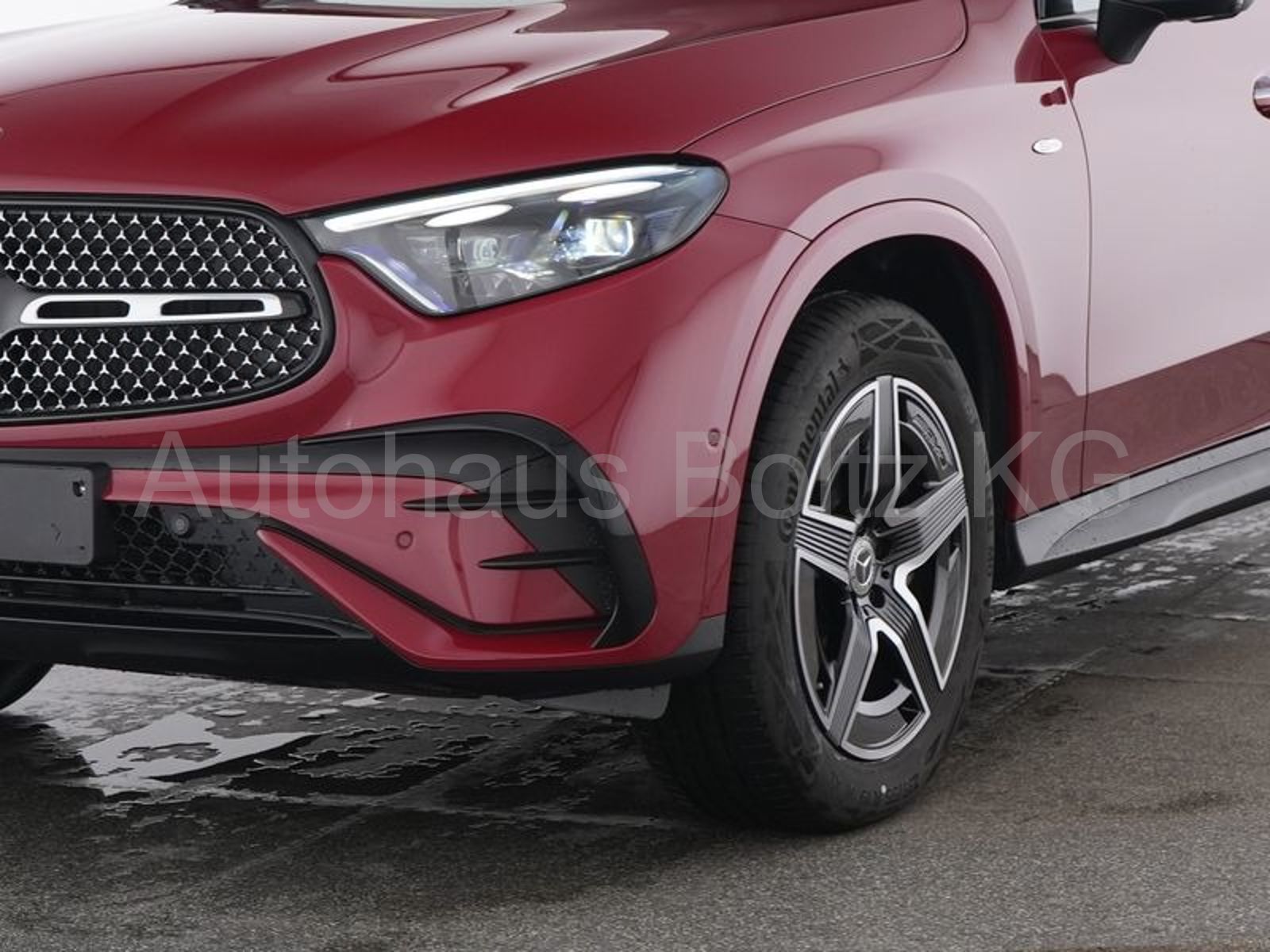 Mercedes-Benz GLC 300 e 4M AMG ENp 92300 Distr. Pano AHK 360 K