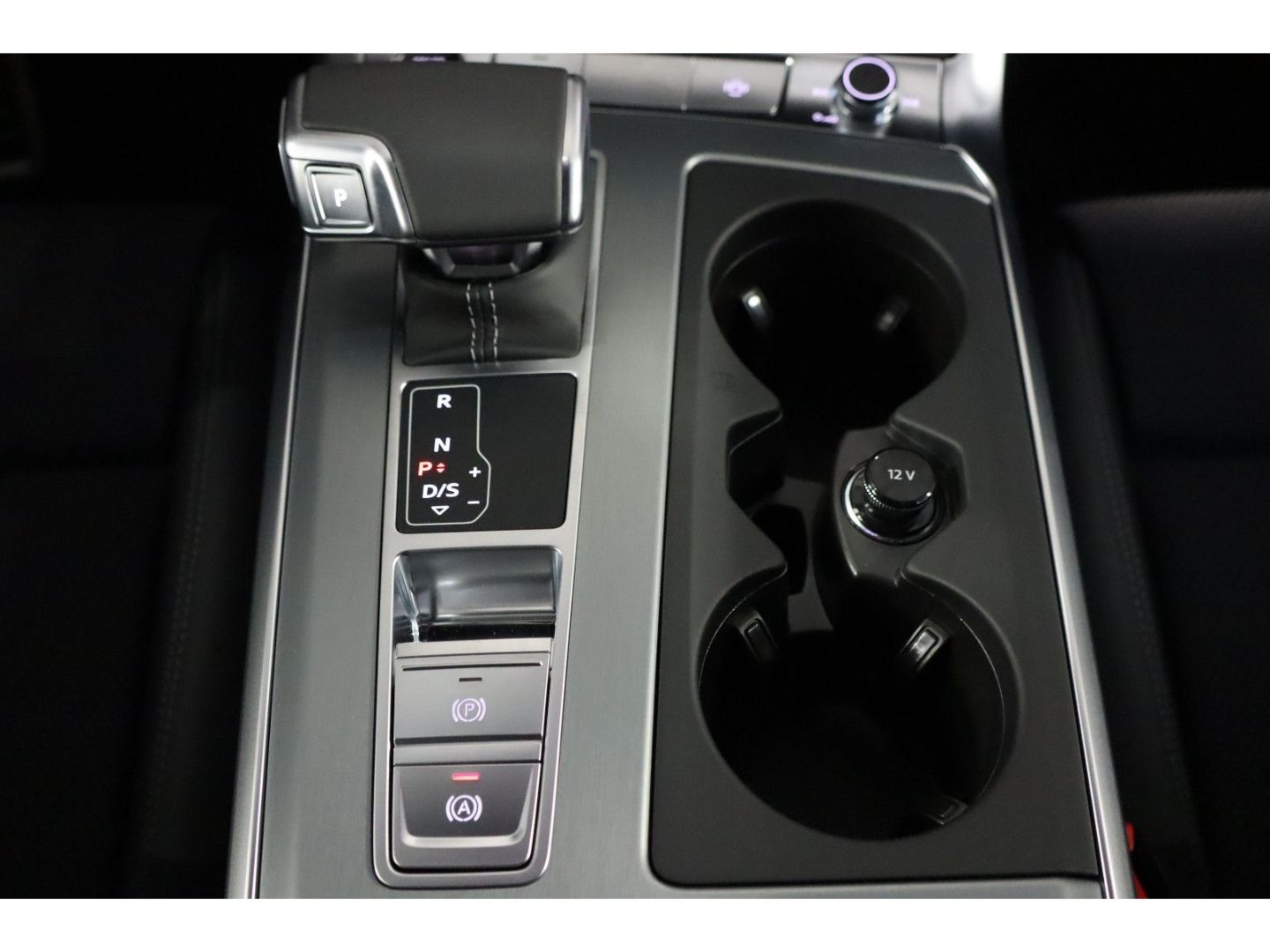 Audi A6 Avant 45 TDI quattro S line - Samsaru's Car Outlet