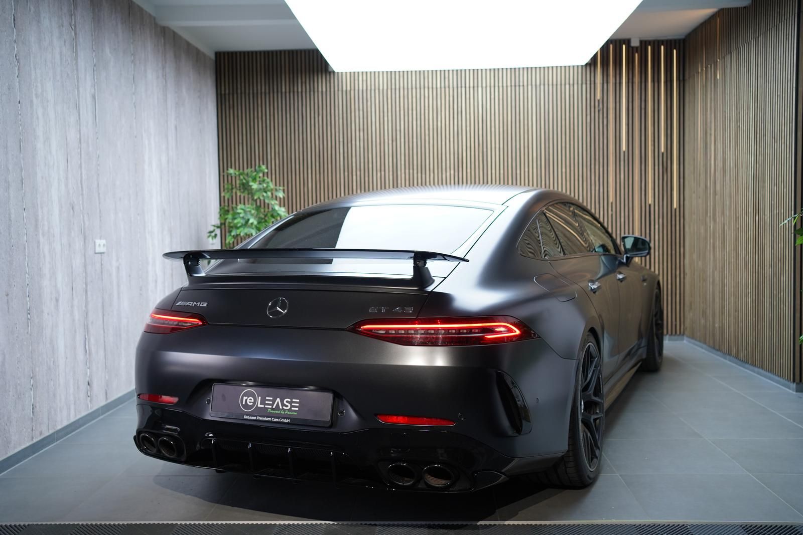 Mercedes-Benz AMG GT 43 4M+ - Samsaru's Car Outlet