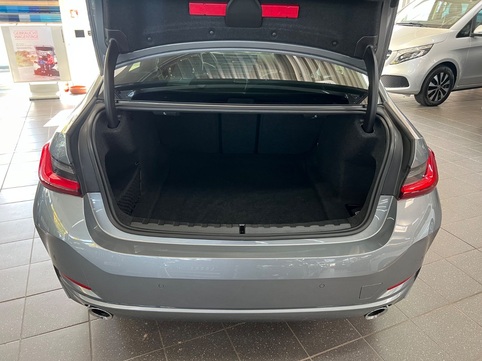BMW 320d Lim. x Drive AHK+Driving Assist