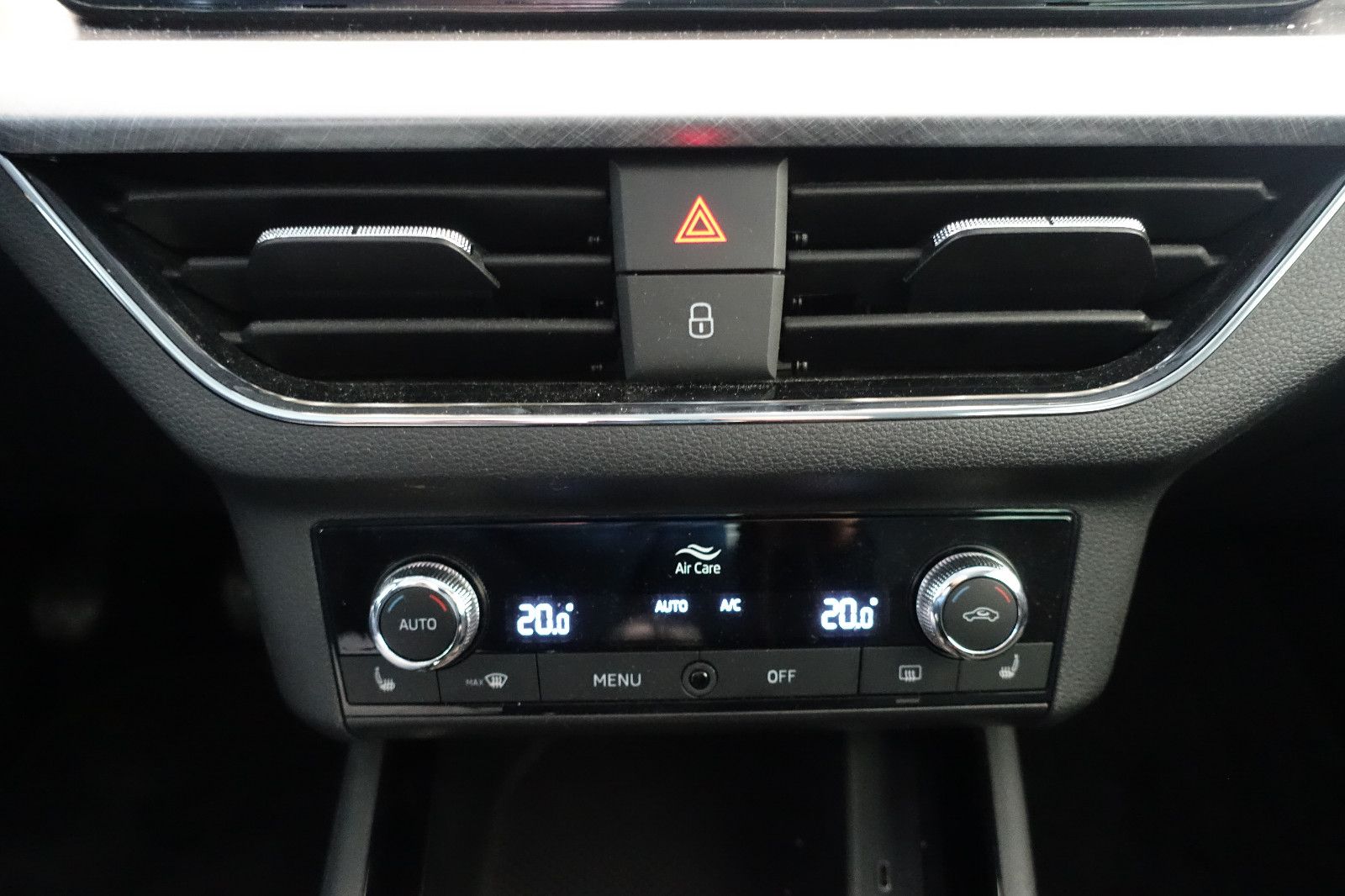 Skoda Kamiq 1.0 TSI Tour - Samsaru's Car Outlet