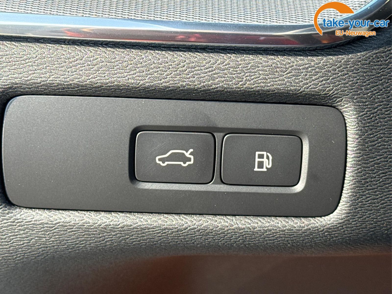 Volvo XC60 Black Edition Plus Nordic T6 AWD AHK+360...