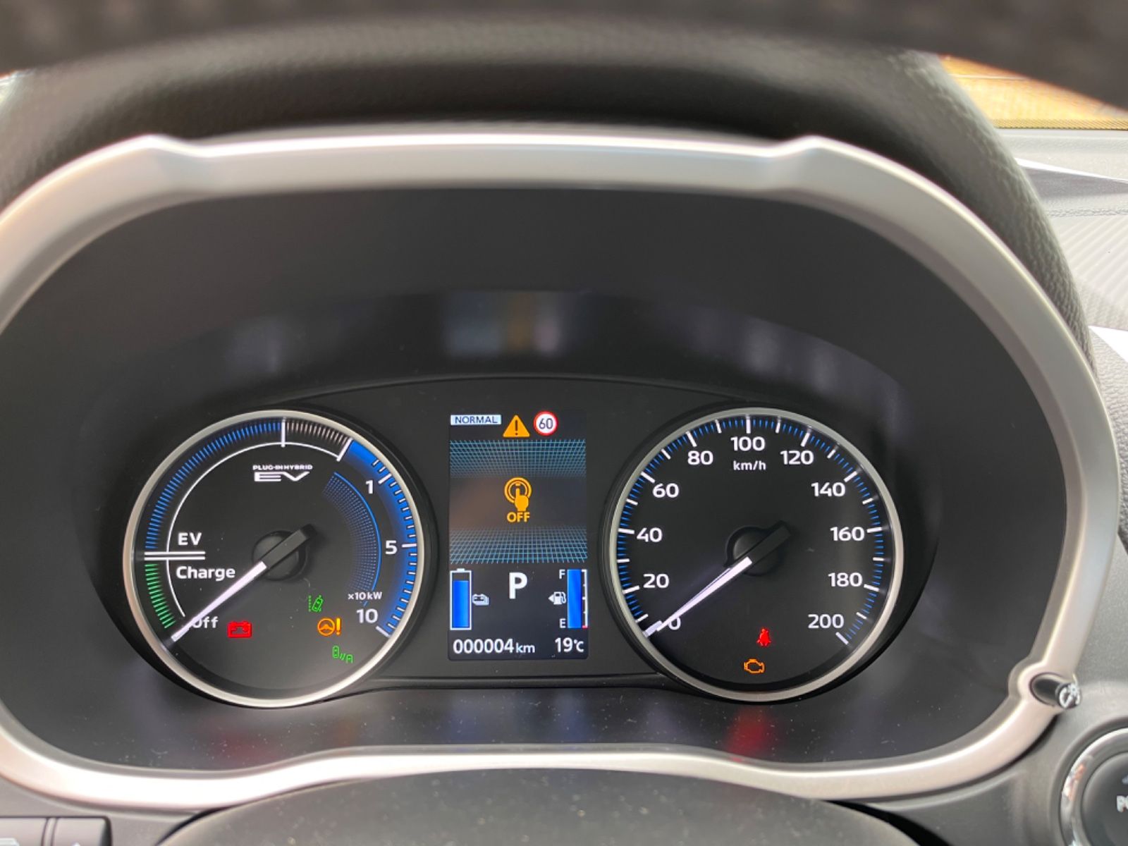 Mitsubishi Eclipse Cross Plug-in Hybrid Plus Select 4WD
