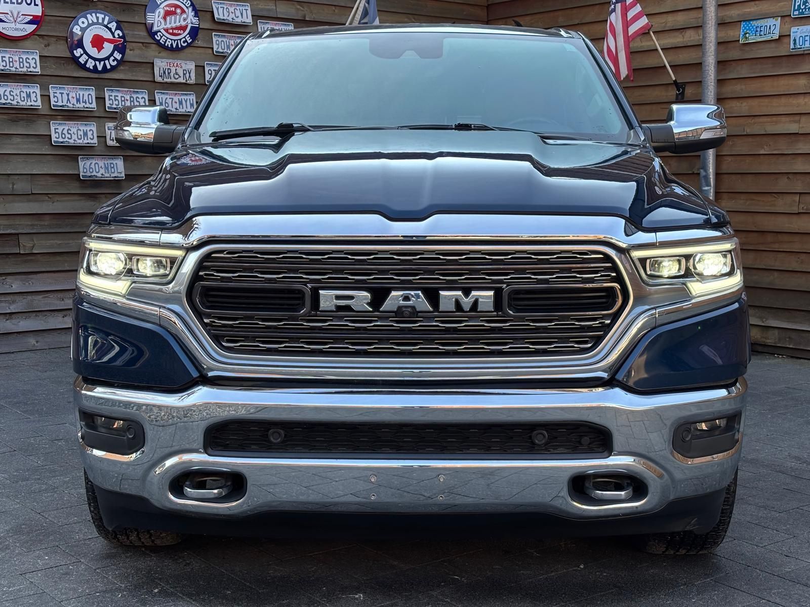 Dodge RAM 1500 5,7 Limited 360° 12´´ Navi H&K AHK