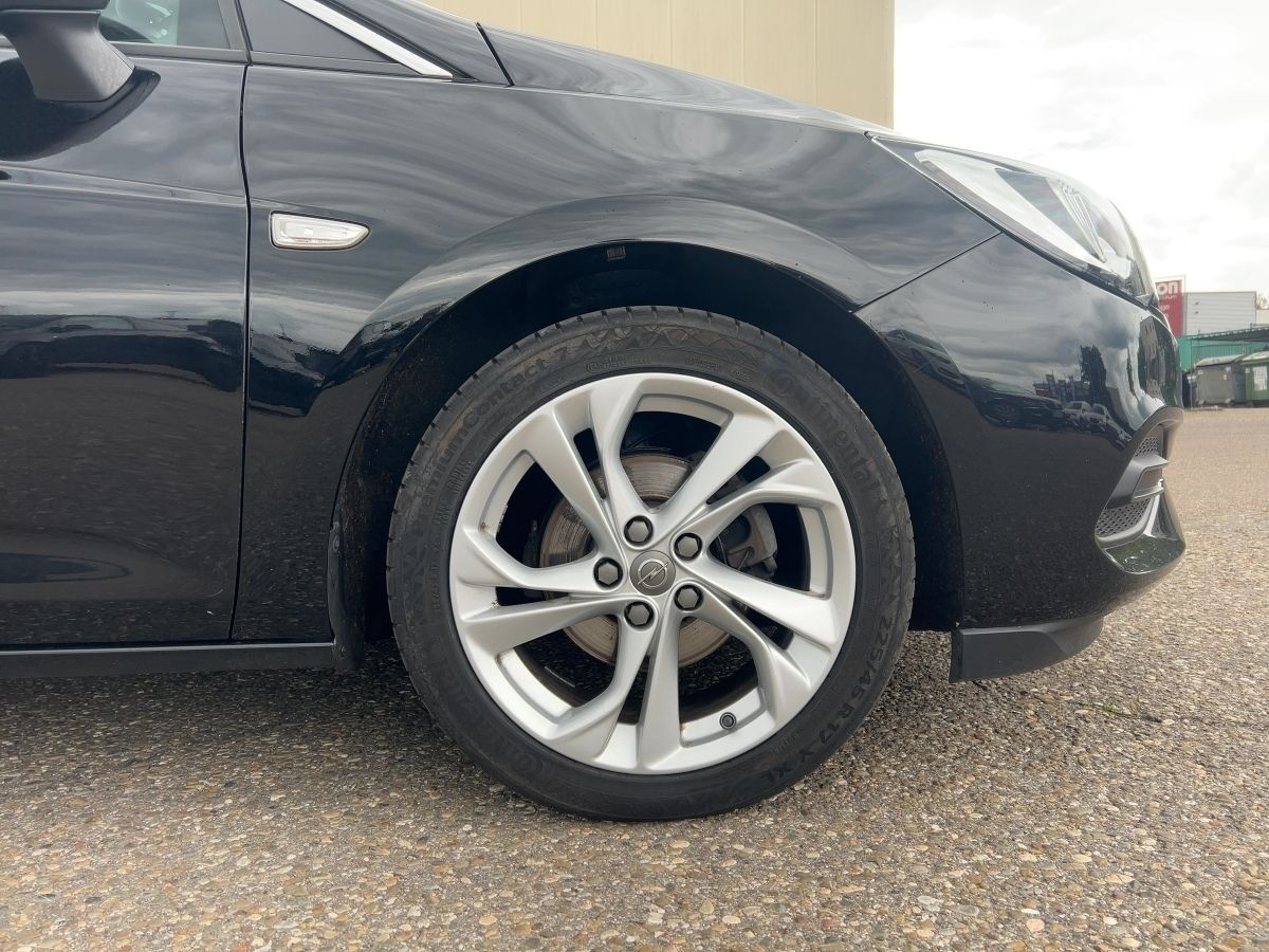 Opel Astra K 1.5 D Elegance - Samsaru's Car Outlet