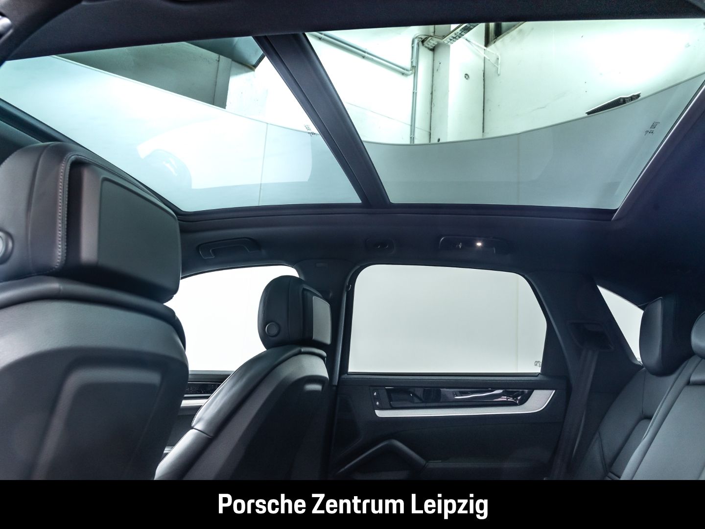 Porsche Cayenne E-Hybrid Sportabgas HeadUp Massage ACC