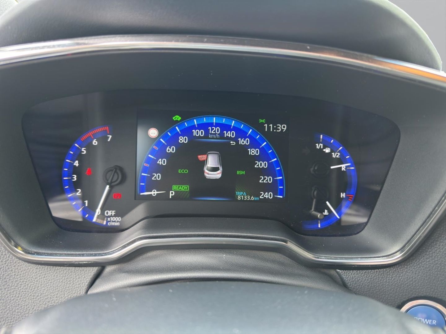 Toyota Corolla 1.8 TS Hybrid - Samsaru's Car Outlet