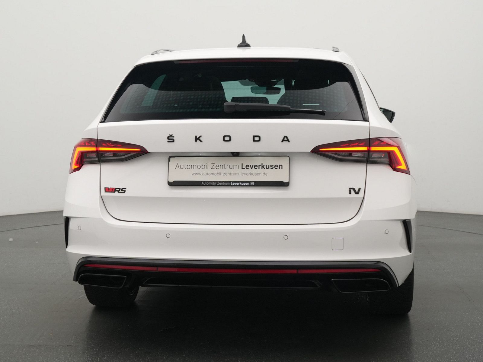 Skoda Octavia Combi RS iV DSG ACC NAVI SHZ PANO