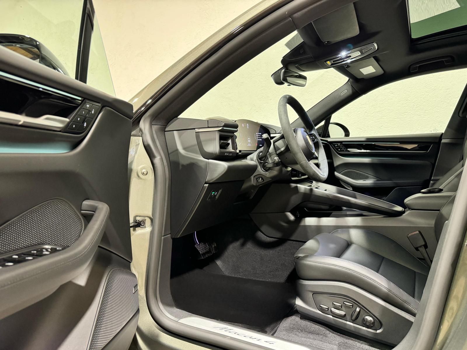 Porsche Macan Electric - Samsaru's Car Outlet