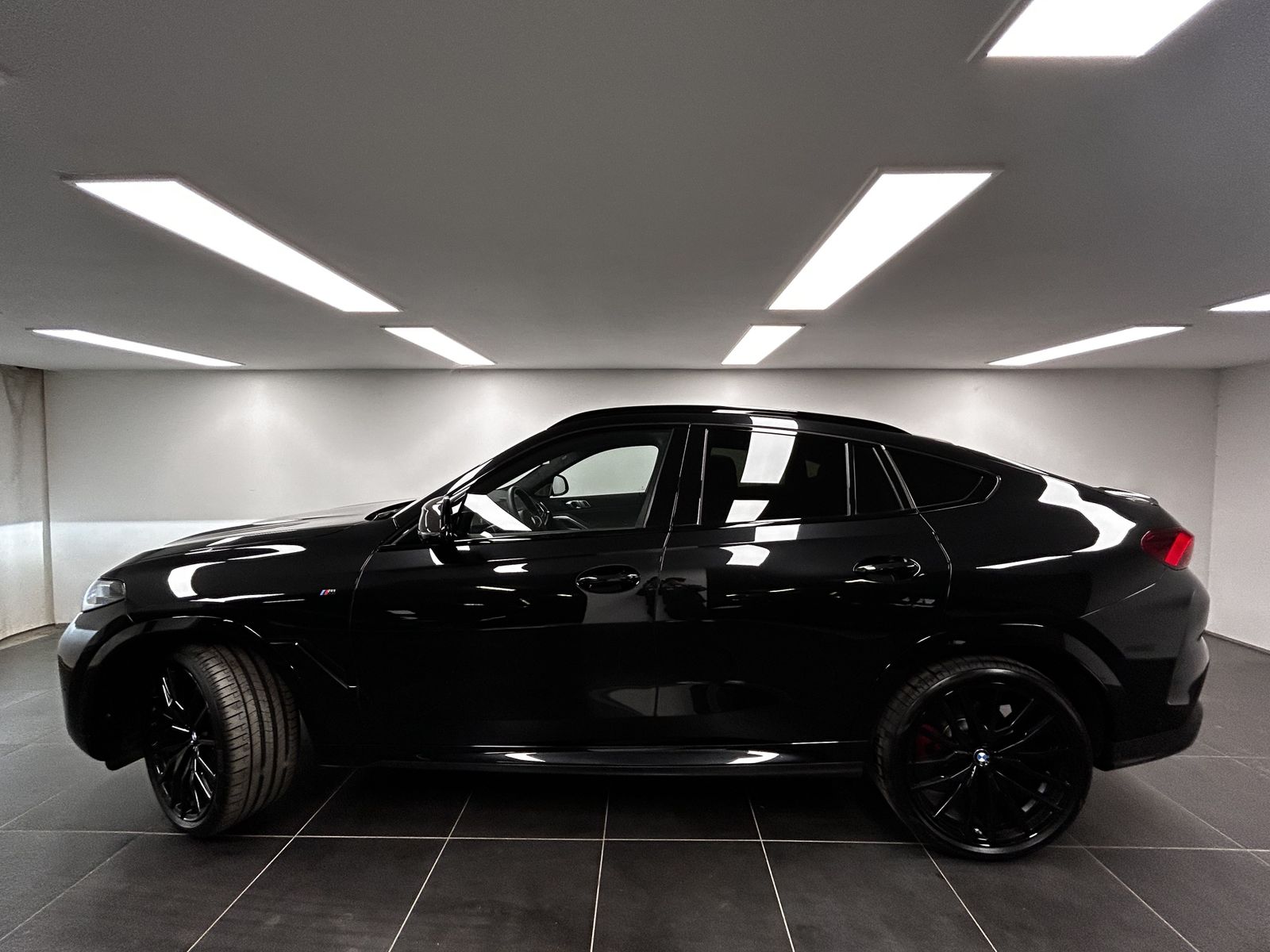 BMW X6 xDrive40d M Sportpaket Pro Pano. B&W AHK DAB