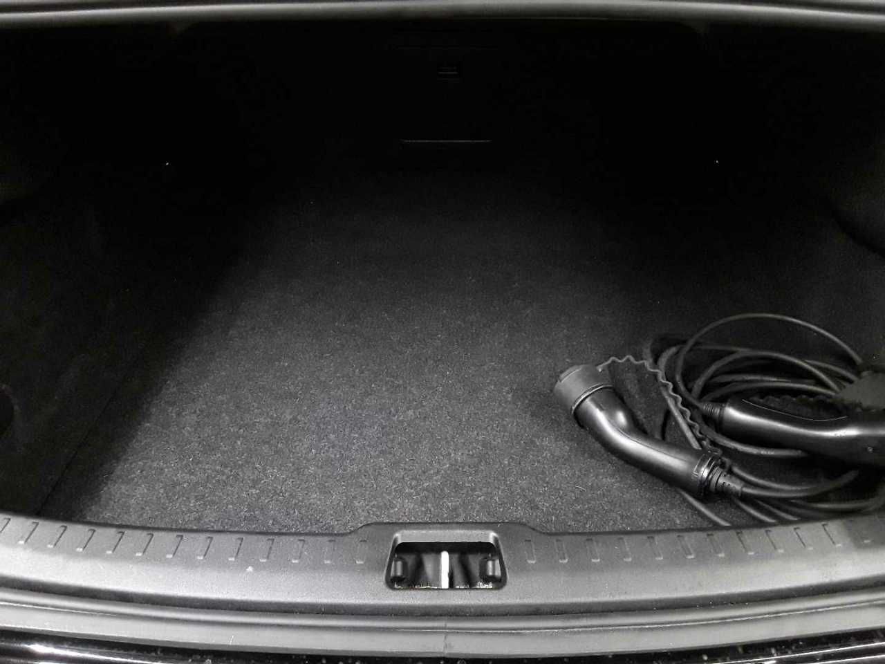 Volvo S60 T8 Recharge AWD RDesign PANO