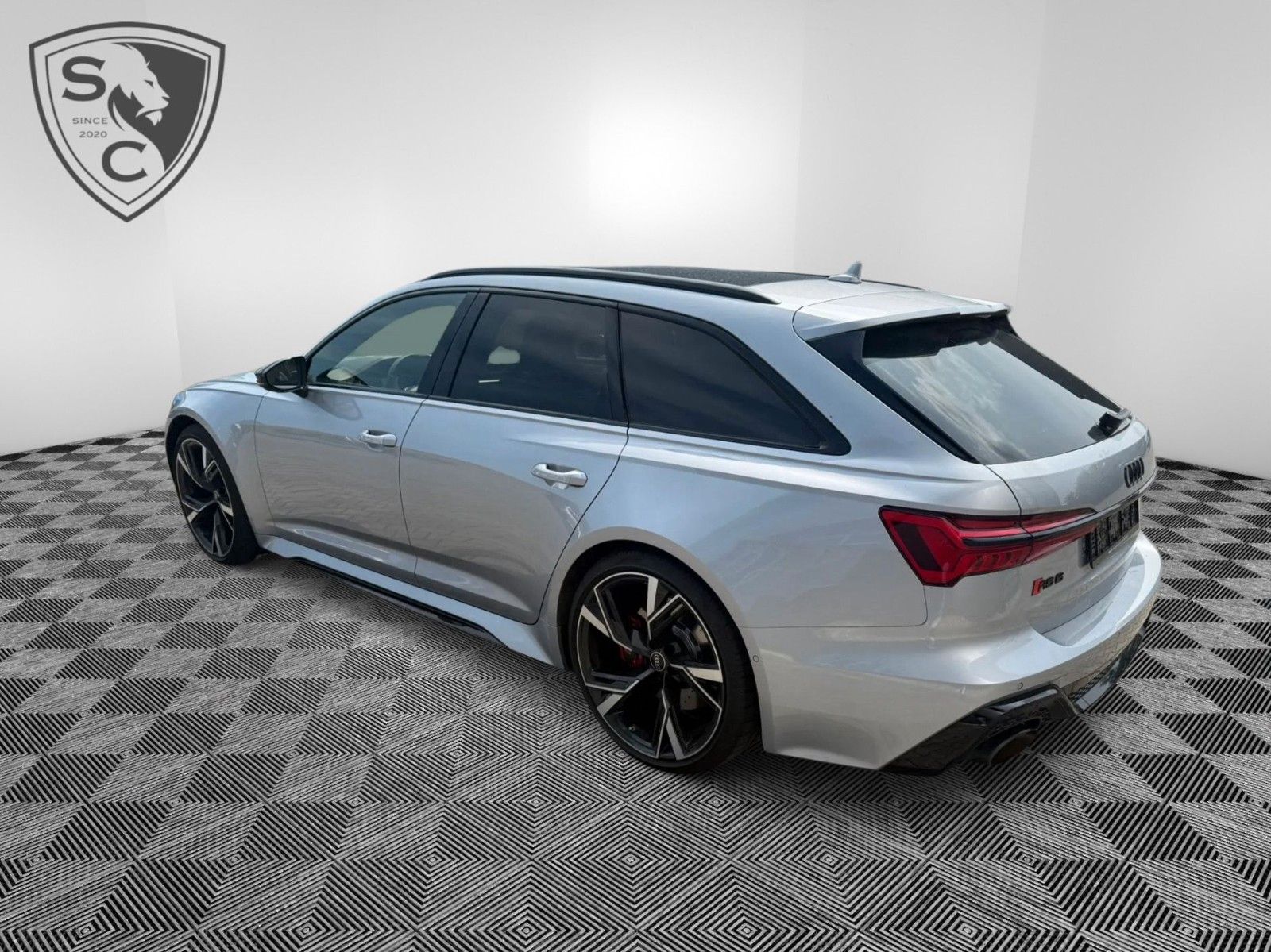 Audi RS6*AHK*PANO*Dynamikpaket*360*RS Abgas*B&O*LED