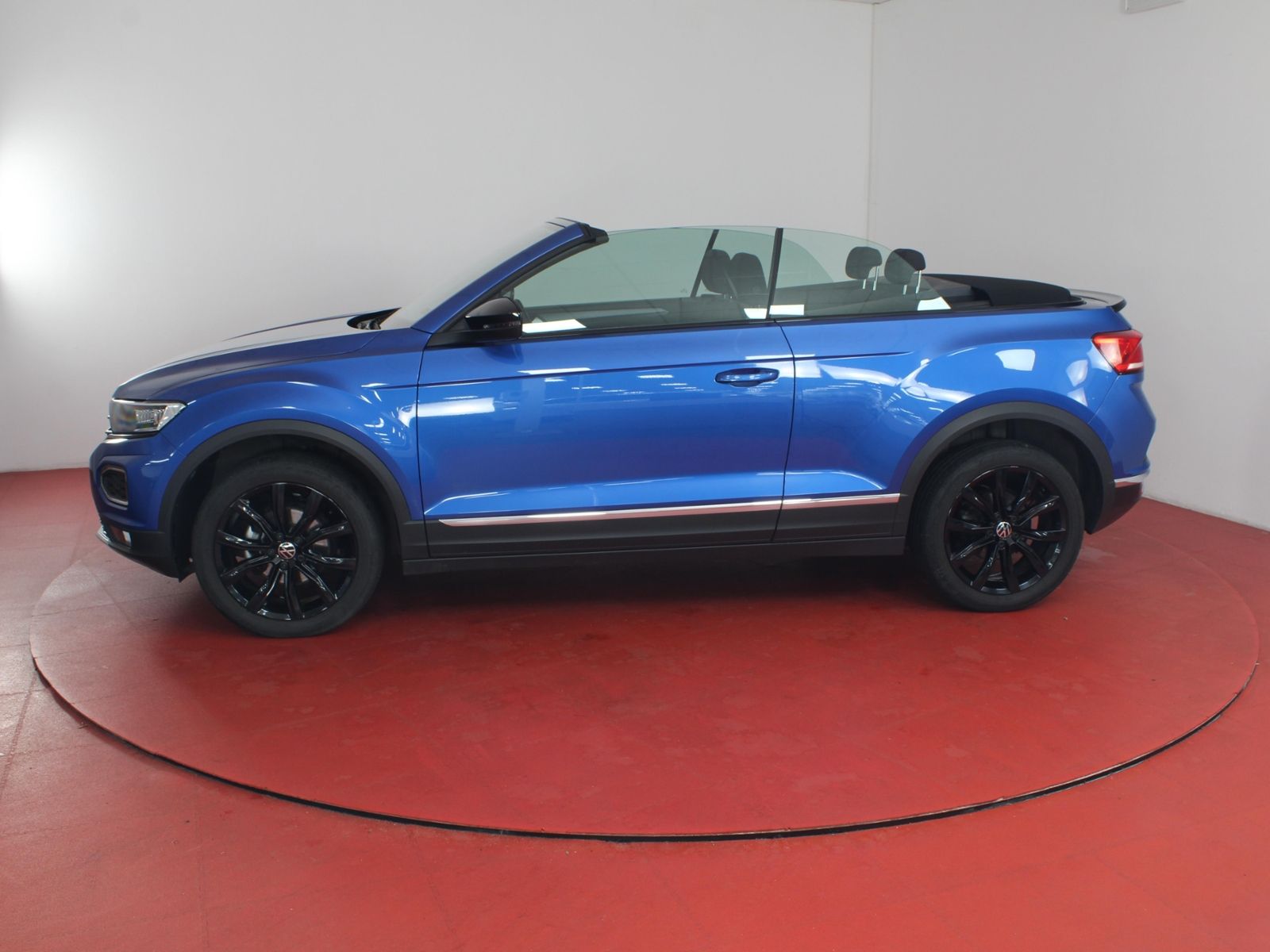 Volkswagen T-Roc Style 1.0TSI - Samsaru's Car Outlet