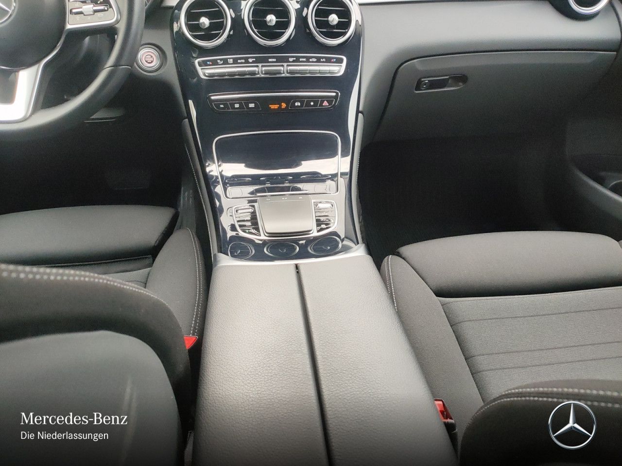 Mercedes-Benz GLC 200 4M - Samsaru's Car Outlet