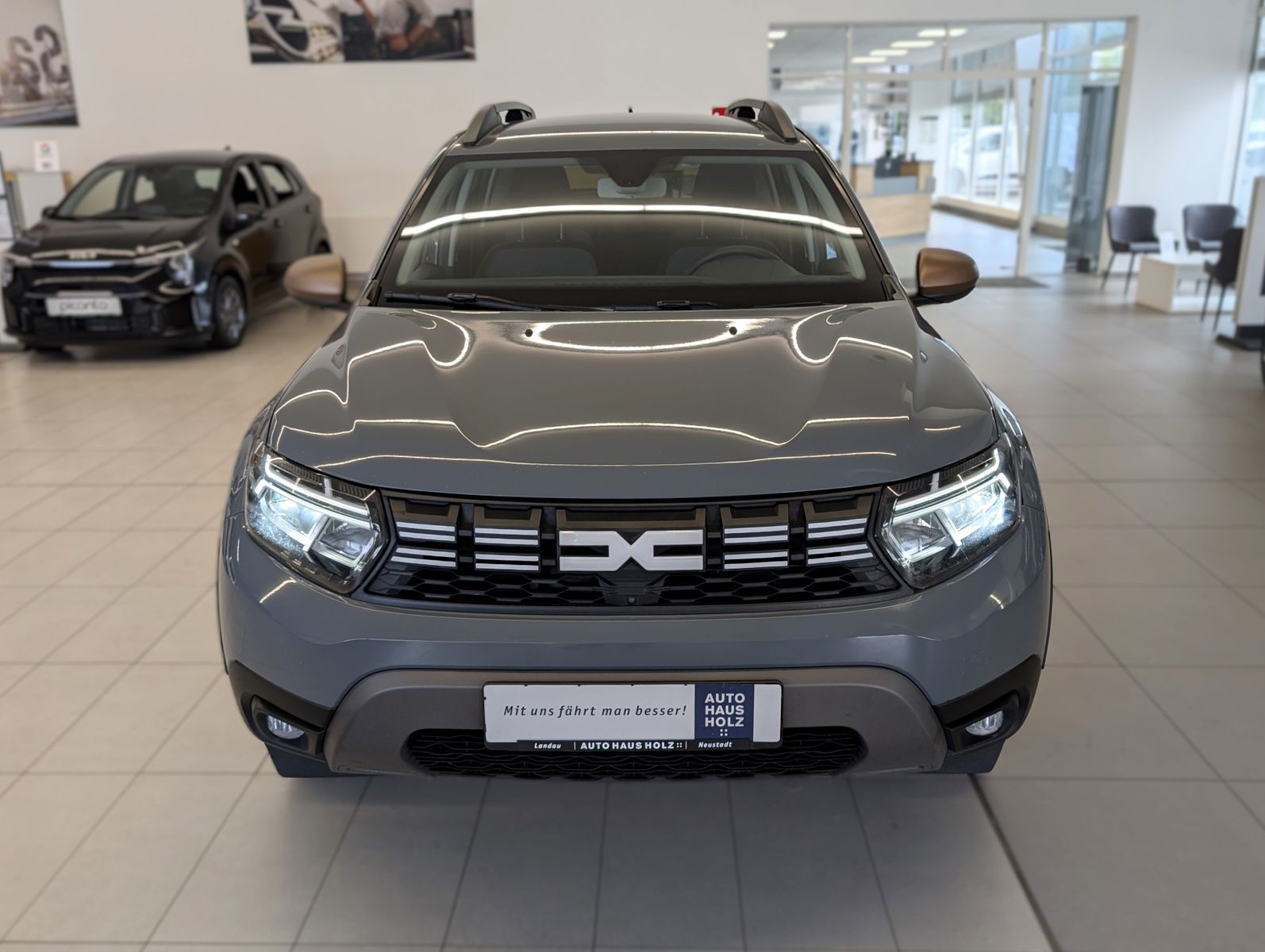 Dacia Duster 1.3 TCe Extreme 2WD - Samsaru's Car Outlet